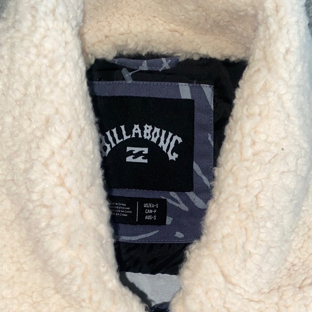 Billabong Men’s Patterned Jacket - Picture 4 of 6